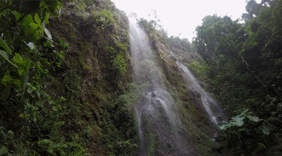 Cascada La Reina y La Esmeralda