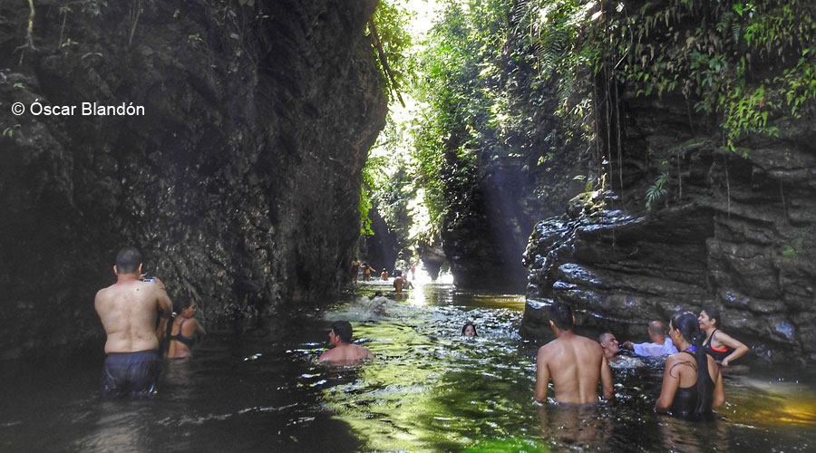 Cascada las Gemelas y Cajones