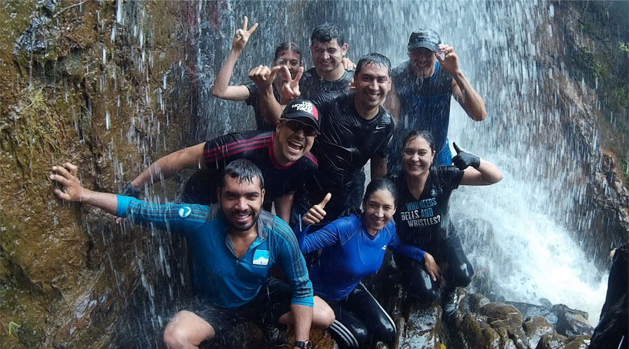 Cascada las Gemelas y Cajones
