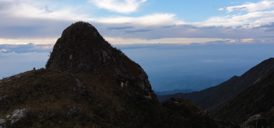 Pico Pance Farallones de Cali El Simio Picoloro Ecoturismo